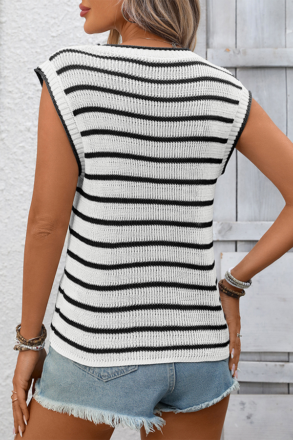 Crew Neck Striped Sleeveless Knit Vest - Cardigans & Vests from Cindelily